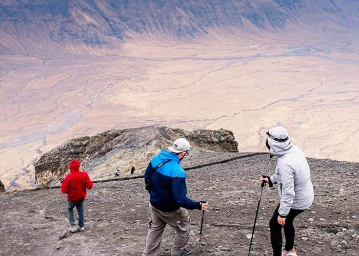 Ol-Doinyo-Lengai-3 (1)